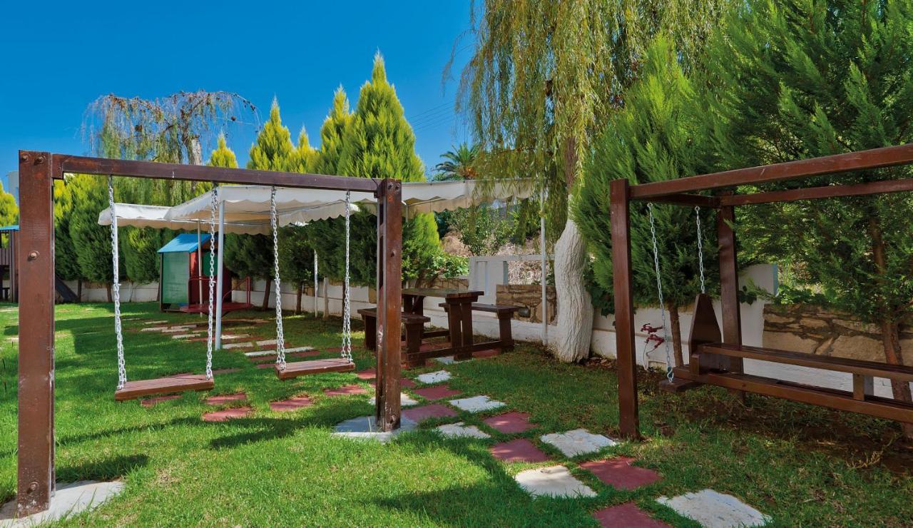 Stalós Hotel Koukouras מראה חיצוני תמונה