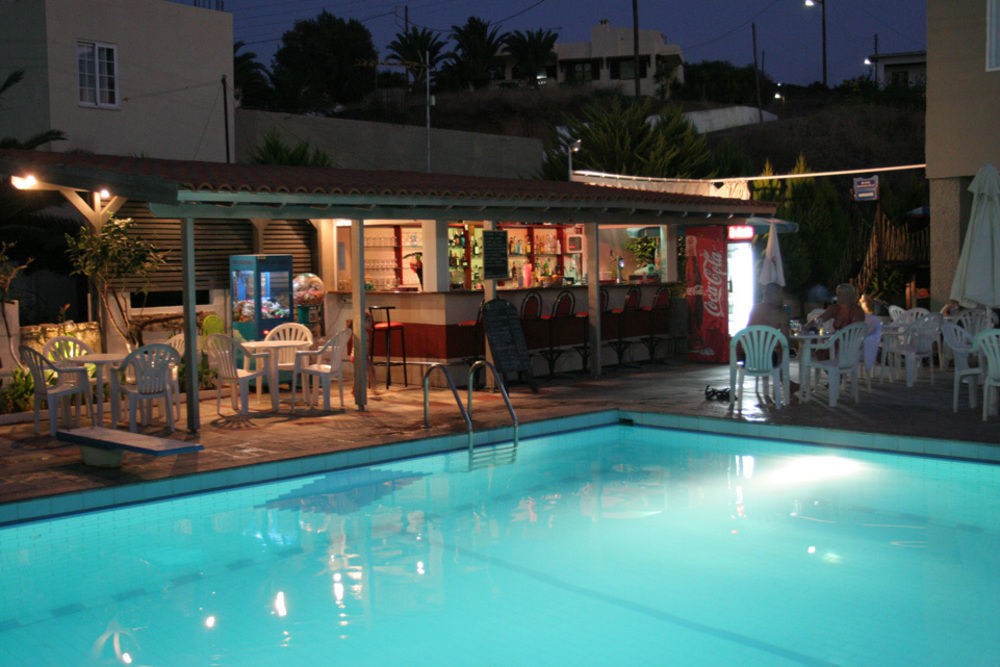 Stalós Hotel Koukouras מראה חיצוני תמונה